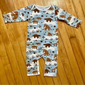 NWOT Winter Water Ice Age Romper
